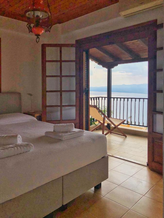Gaia Guest House Kalamata Bagian luar foto
