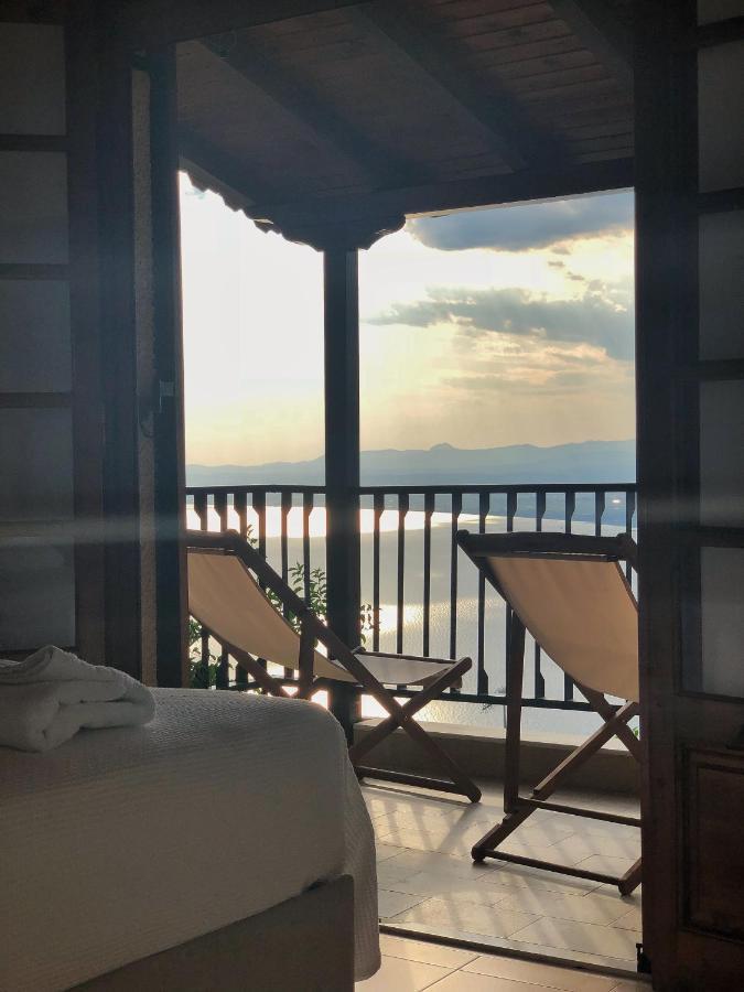 Gaia Guest House Kalamata Bagian luar foto